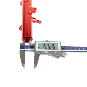 Billet upgrade fuel rail for 2.5L TFSI